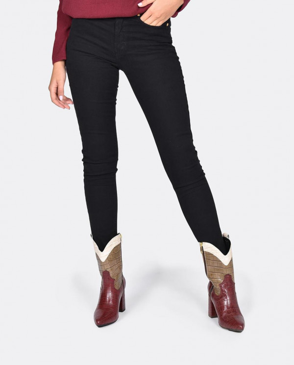 BASIC JEANS BLACK JEANS