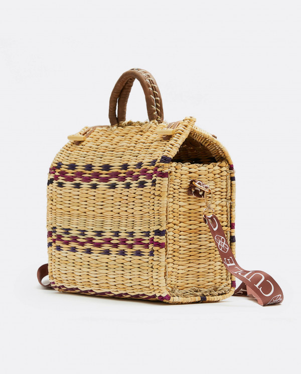LARGE BEIG RAFFIA BASKET