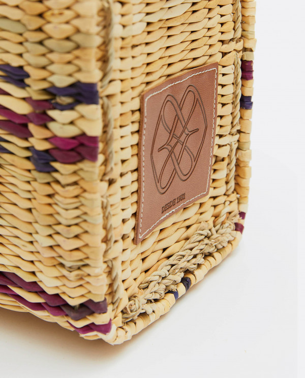 LARGE BEIG RAFFIA BASKET