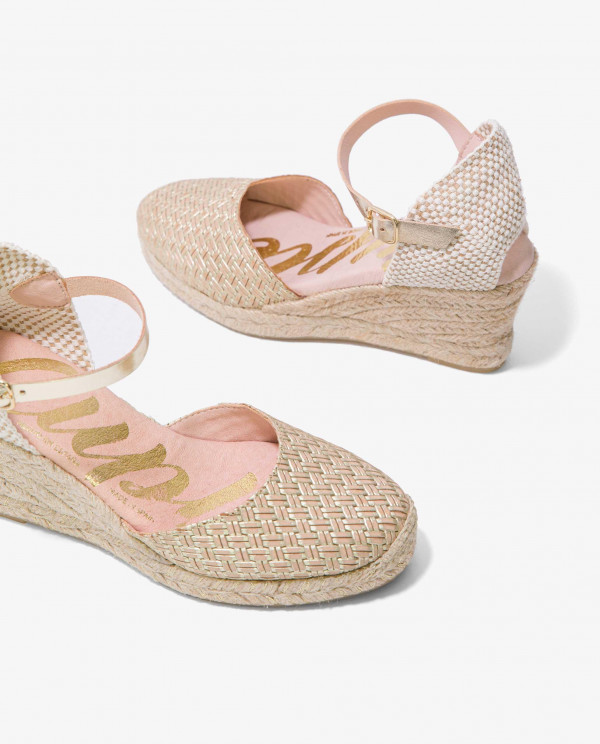 CUÑA YUTE CON CON PULSERA TRENZADO ORO