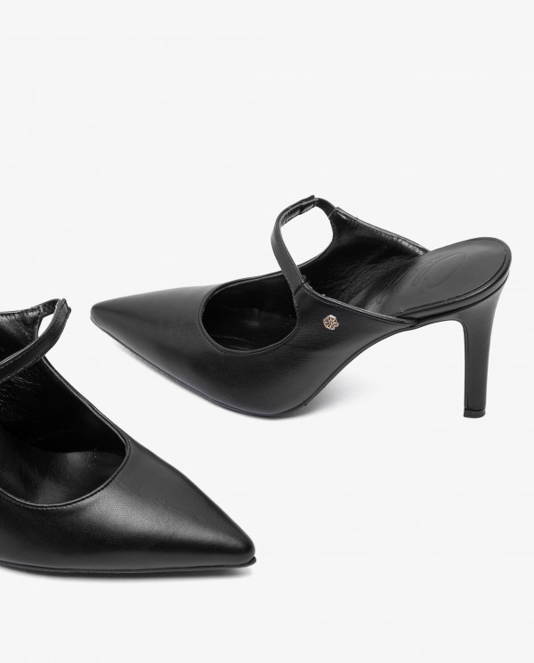 BLACK TECHNOLOGY LEATHER DECORATION